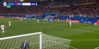 1718758486509925.gif 4.gif