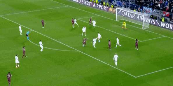 1727831128459456.gif 3.gif