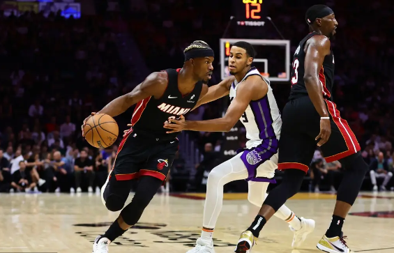 小萨16+16+7+准绝杀 德罗赞26+6 巴特勒27+6 国王险胜热火