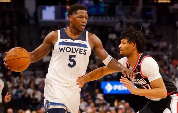 华子9记三分砍37+6+5 兰德尔22+6 森林狼大胜开拓者取3连胜