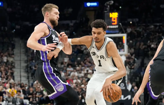 文班34+14+6+3帽 保罗12+11助 马刺7人上双轻取国王 文班34+14+6+3帽 保罗12+11助 马刺7人上双轻取国王