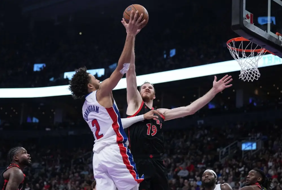 比斯利20分 珀尔特尔25+19 活塞力克猛龙迎连胜 比斯利20分 珀尔特尔25+19 活塞力克猛龙迎连胜