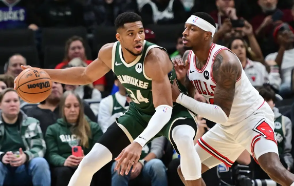 字母哥41+9+8 利拉德20+5+10 拉文27+5+6 雄鹿击退公牛 字母哥41+9+8 利拉德20+5+10 拉文27+5+6 雄鹿击退公牛