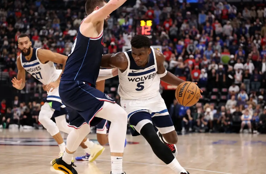 戈贝尔8+9+7+5 哈登10中1 森林狼终结快船主场9连胜