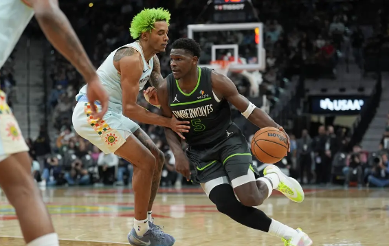 爱德华兹26分 文班20+12+5+7帽 森林狼卡位战力克马刺