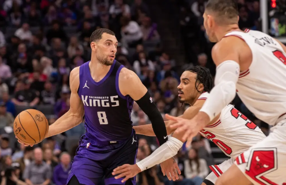 怀特35分 武器24+14+8 德罗赞里程碑 公牛3人20+终结国王连胜