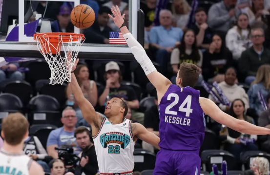 贝恩21+6 小皮蓬16+10 小杰克逊19分 灰熊横扫爵士结束3连败