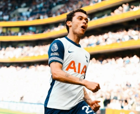 英超-热刺3-1战胜南安普顿，约翰逊梅开二度+造点