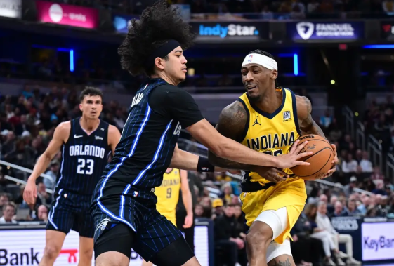 布莱克21+6+7 马瑟林20分 魔术8人上双终结步行者6连胜 布莱克21+6+7 马瑟林20分 魔术8人上双终结步行者6连胜