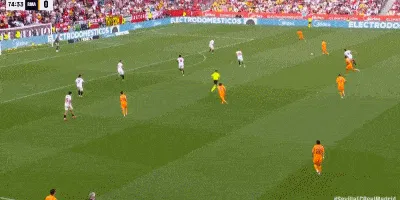 1747595144338006.gif 2.gif